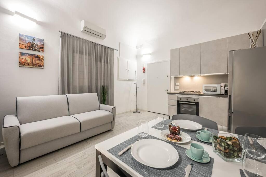 Old Town Via Marsala Apartment Bologna Bagian luar foto