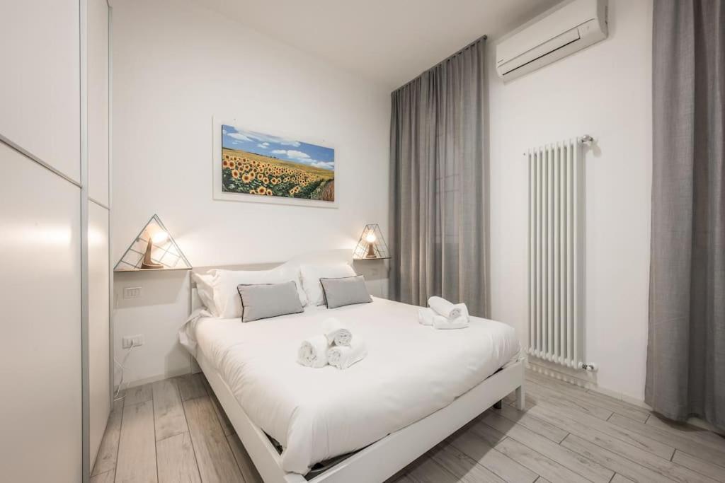 Old Town Via Marsala Apartment Bologna Bagian luar foto